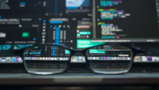 Java beats Python to remain the most popular programming language around